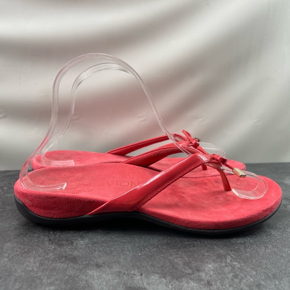 Vionic Bella II Women’s Red 6.5M Suede Patent Leather Toe Thong Bow Sandals - Picture 2 of 12